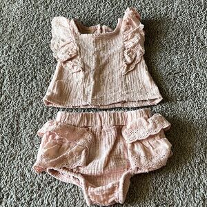 Grayson mini ruffle set